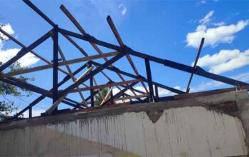 Diduga Gunakan Kayu Bekas pada Struktur Atap, Revitalisasi SMPN 1 Pangkalan Disorot 4 Revitalisasi SMPN 1 Pangkalan