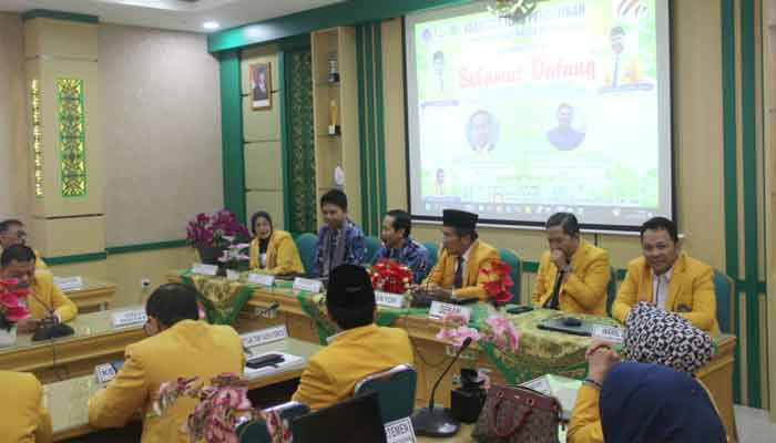 Prodi S3 Pendidikan Dasar FIP UNP Jalani Asesmen Lapangan