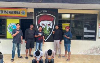 Satres Narkoba Polres Sawahlunto Amankan 2 Tersangka Kasus Penyalahgunaan Sabu-sabu 3 Satres Narkoba Polres Sawahlunto Amankan 2 Tersangka Kasus Penyalahgunaan Sabu-sabu
