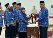 Sekdaprov Sumbar Lantik 7 Pejabat Administrator dan 1 Pejabat Pengawas