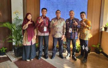 Inovasi Pendidikan dan Pengelolaan Sampah Payakumbuh Dipresentasikan di Seminar PKN II LAN 6 Kepala Dinas Pendidikan Kota Payakumbuh Nalfira, S.Pd., MSE dan Kepala Dinas Lingkungan Hidup Kota Payakumbuh Delni Putra, ST dalam Seminar Implementasi Proyek Perubahan PKN Tingkat II