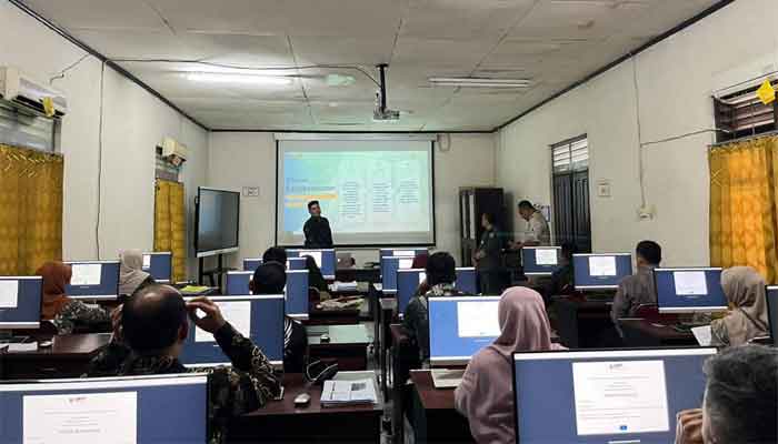 Pemko Payakumbuh Catat Kelulusan 92 Persen pada Sertifikasi PBJP Level I 1 Ujian Sertifikasi Pengadaan Barang/Jasa Pemerintah (PBJP) Level I di Aula BPSDM Sumbar