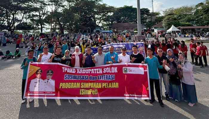 TPAKD Kabupaten Solok bersama OJK Adakan Sosialisasi dan Literasi Simpanan Pelajar 1 TPAKD Kabupaten Solok bersama OJK Adakan Sosialisasi dan Literasi Simpanan Pelajar