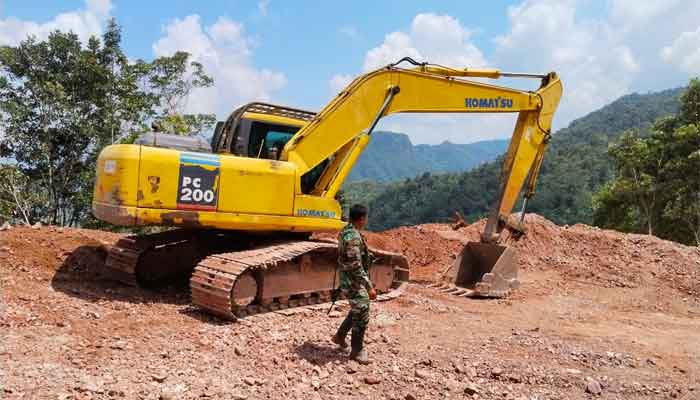 TMMD ke-129 di Jorong Buluh Kasok Buka Lahan Pangan 1 Hektare 1 TMMD ke-129 di Jorong Buluh Kasok Buka Lahan Ketahanan Pangan 1 Hektare