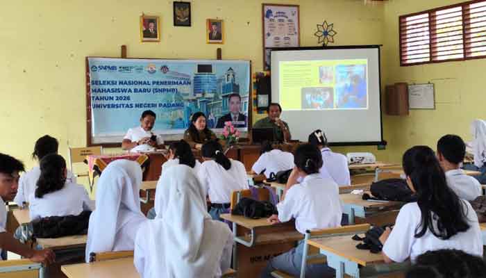 UNP Sosialisasikan SNBT 2026 kepada Siswa SMAN 2 Sipora Kepulauan Mentawai