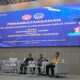 Rektor UNP, Krismadinata, Ph.D saat memberi sambutan pada kunjungan ke Universitas Jambi