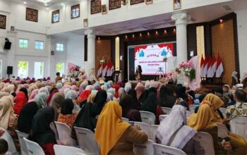 Pemko Bukittinggi Wisuda 638 Lulusan Sekolah Keluarga Gemilang Tahun 2026 7 Pemko Bukittinggi Wisuda 638 Lulusan Sekolah Keluarga Gemilang Tahun 2026