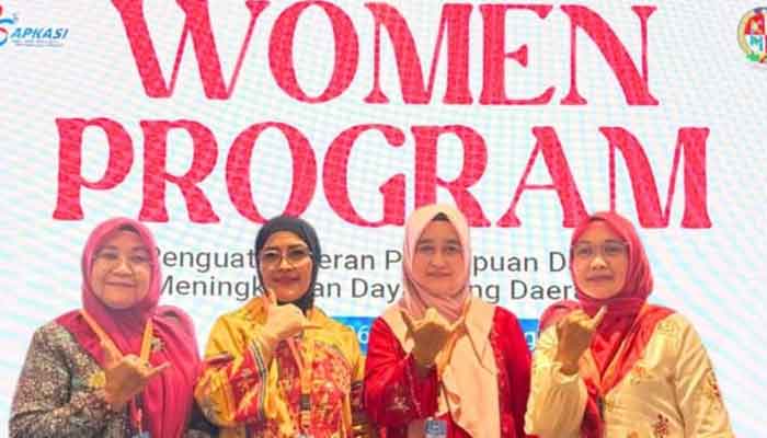 Ketua TP PKK Solok Selatan Hadiri Women Program HUT APKASI ke-26 di Deli Serdang 1 Ketua TP PKK Solok Selatan Hadiri Women Program HUT APKASI ke-26 di Deli Serdang