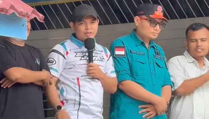 Anggota DPRD Sumbar Ade Putra Dukung Pasaman Barat Jadi Tuan Rumah Porprov Sumbar 2026 1 Anggota DPRD Sumbar, Ade Putra hadiri pembukaan Kejurnas Grasstrack Peridon Siap Maju Grand Final Regional 1A Sumatera 2026 di Pasaman Barat