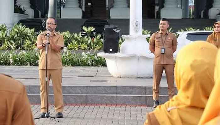 Apel pagi Sekretariat DPRD Sumbar