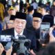 Bupati Muba, HM Toha Tohet berikan keterangan pers