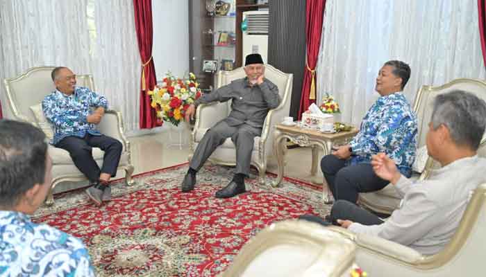 Terima Audiensi BMKG, Gubernur Sumbar: Penguatan Mitigasi Bencana Harus Terus Berlanjut 1 Gubernur Sumbar, Mahyeldi terima audiensi Kepala BMKG Stasiun Geofisika Padang Panjang, Suaidi Ahadi