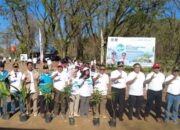 UNP Ikut Penanaman 1.000 Pohon di Hutan Kota Malvinas Padang