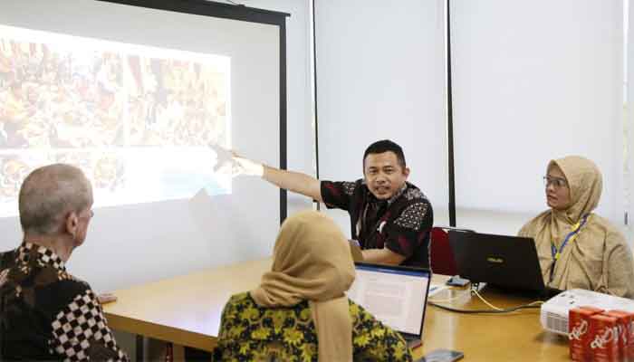 Dinas Pariwisata Kota Padang Gandeng LPPM UNP Susun Roadmap Gastronomy 2026–2030 1 Dinas Pariwisata Kota Padang Gandeng LPPM UNP Susun Roadmap Gastronomy 2026–2030
