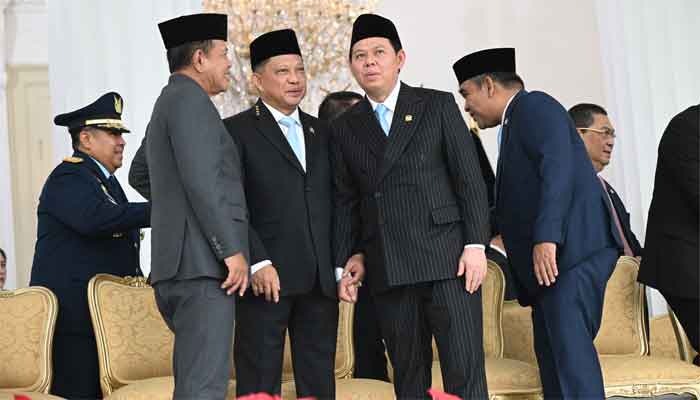 Ketua DPD RI, Sultan Baktiar Najamudin bersama Mendagri Muhammad Tito Karnavian