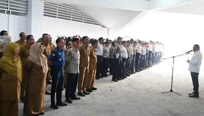 Pimpin Apel Gabungan Dishub, Wako Bukittinggi Tekankan Pelayanan dan Persiapan Angkutan Gratis Pelajar