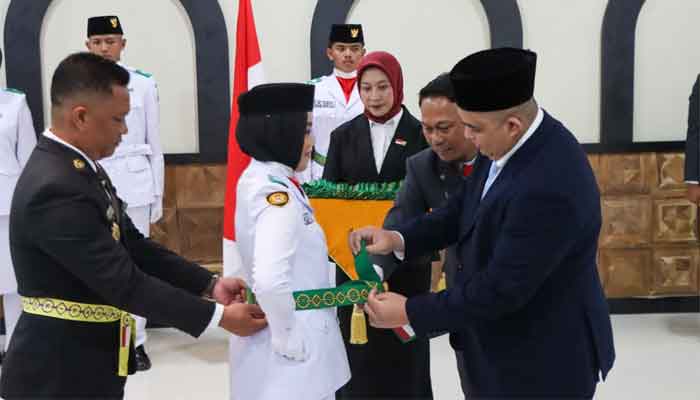 Bupati Roby Kurniawan kukuhkan 33 Anggota Paskibraka Kabupaten Bintan 2026