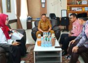 DPD LAKAM Payakumbuh Lestarikan Adat dan Budaya Minangkabau melalui Lomba dan Festival 9 Wakil Wali Kota Payakumbuh Elzadaswarman saat menerima Ketua DPD LAKAM Kota Payakumbuh FM. Dt. Bandaro Nan Balidah bersama jajaran pengurus dan panitia