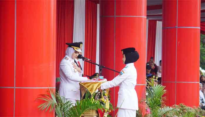 Upacara peringatan Detik-detik Proklamasi Kemerdekaan RI ke-81 Tingkat Kabupaten Dharmasraya