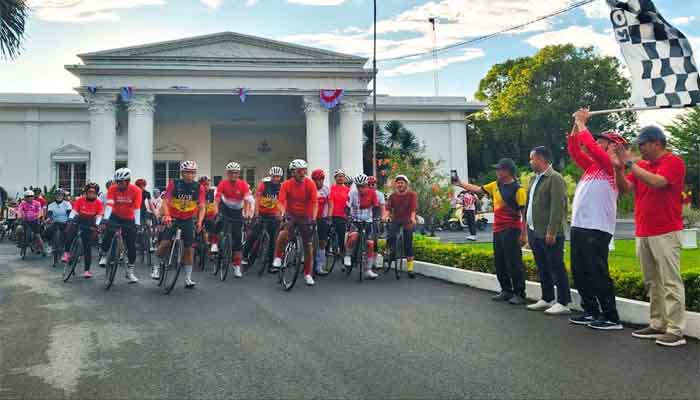 Gubernur Sumbar, Mahyeldi lepas Merdeka Bike 81 Km