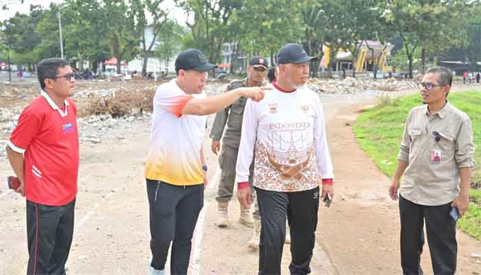 Gubernur Sumbar Tinjau Progres Rekonstruksi GOR H Agus Salim Padang 1 Gubernur Sumbar, Mahyeldi tinjau Progres Rekonstruksi GOR H Agus Salim Padang