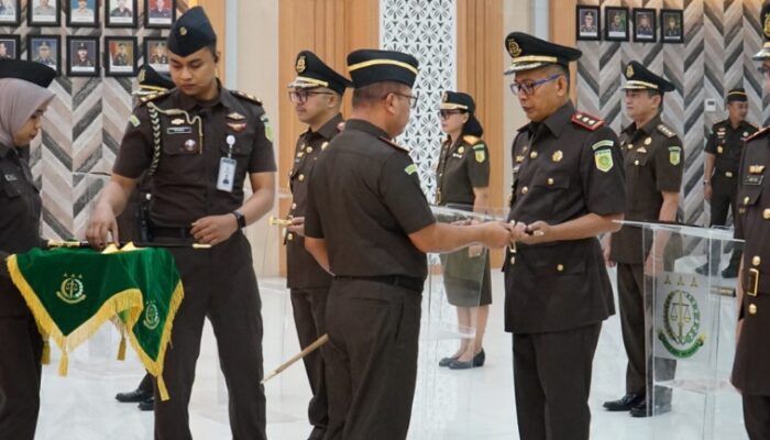 Mahfuddin Cakra Saputra Pimpin Kejari Sumbawa Barat, Publik Menanti Gebrakan Baru