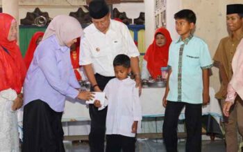 Jumat Berkah warga Kelurahan Koto Panjang Dalam, Kecamatan Lamposi Tigo Nagori, Kota Payakumbuh