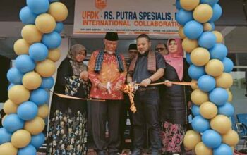 Gubernur Sumbar, Mahyeldi resmikan Kantor Kolaborasi Medis Putra Specialist Hospital Melaka Kini Hadir di Bukittinggi
