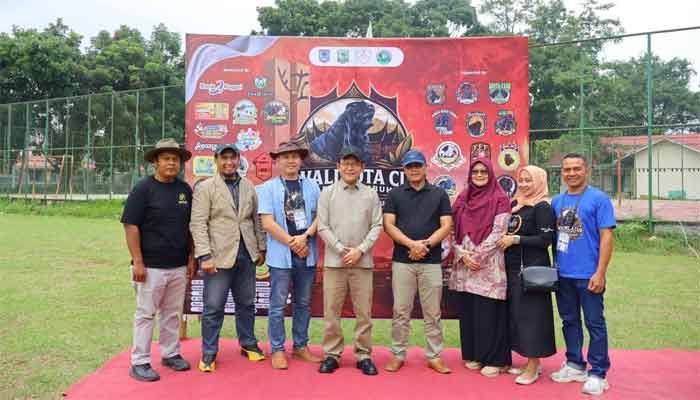Pemko Payakumbuh Adakan Kontes Kambing PE Wali Kota Cup 2026 1 Wali Kota Payakumbuh, Zulmaeta saat pembukaan Kontes Kambing PE Wali Kota Cup 2026
