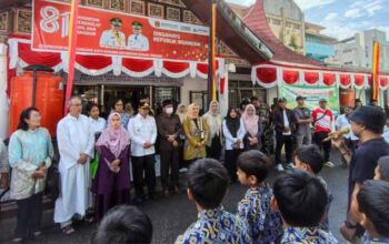 LPM Bukik Cangang Kayu Ramang Tebar Benih Buah-buahan di Tepi Ngarai