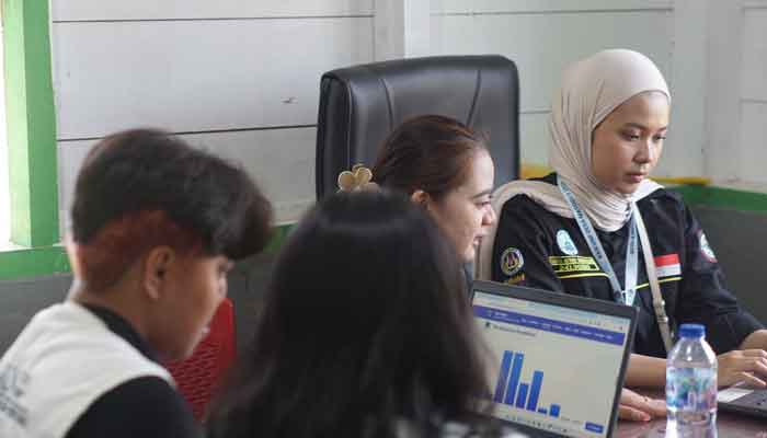 Satu Klik Kenal Matobe, Mahasiswa KKN UNP Bantu Wujudkan Website Desa