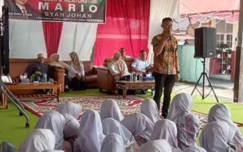 Anggota DPRD Sumbar, Mario Syah Johan reses ke SMAN 5 Solok Selatan