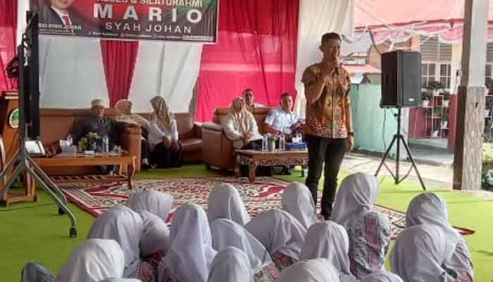 Reses ke SMAN 5 Solok Selatan, Mario Syah Johan Salurkan Aspirasi untuk Pembangunan MCK 1 Anggota DPRD Sumbar, Mario Syah Johan reses ke SMAN 5 Solok Selatan