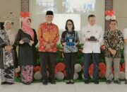 Penandatanganan MoU Pengampuan Pelayanan Mata antara Pemprov Sumbar dan Rumah Sakit Mata Cicendo Bandung, serta Perjanjian Kerja Sama dengan 24 rumah sakit jejaring pengampu layanan mata di Sumatera Barat, di RSUD Dr. Achmad Mochtar Bukittinggi