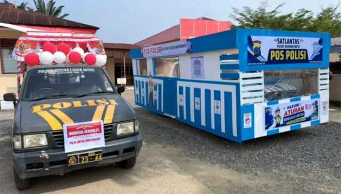 Pawai Budaya HUT RI ke-81, Polres Dharmasraya Tampilkan Wajah Humanis hingga Kendaraan Tempur 1 Pawai Budaya HUT RI ke-81 Polres Dharmasraya