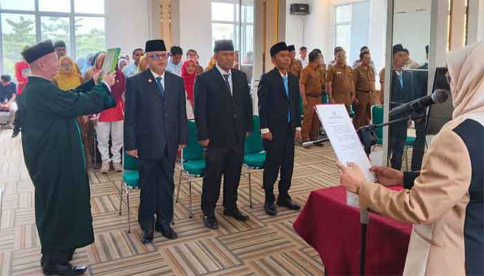 Pelantikan 3 Pejabat Pimpinan Tinggi Pratama Pemkab Dharmasraya