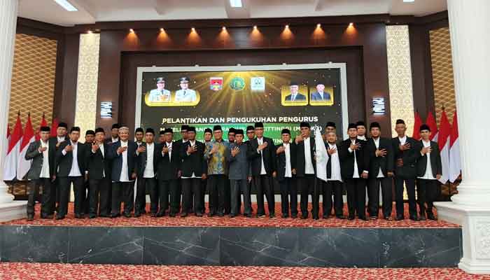 Perkuat Syiar Islam dan Adat, Pengurus MUS-KB dan LMKB Bukittinggi Dilantik
