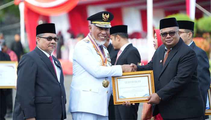 Pemkab Solsel Terima Penghargaan Adinata Syariah dari Pemprov Sumbar