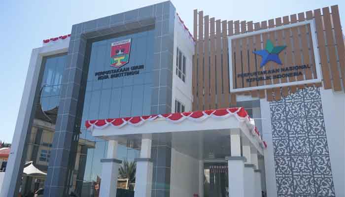 Perpustakaan Umum Kota Bukittinggi Syafruddin Prawiranegara