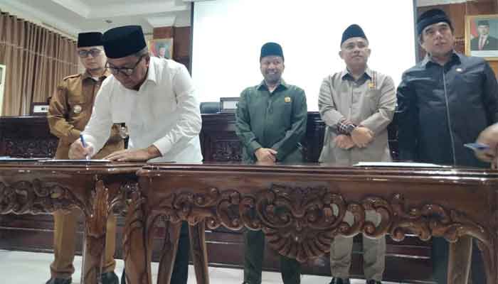 Pemko dan DPRD Kota Bukittinggi tandatangani kesepakatan Perubahan KUA-PPAS APBD Tahun Anggaran 2026