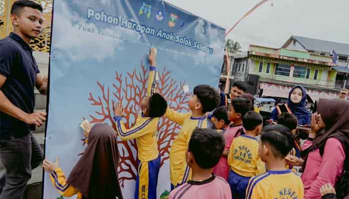 Pohon Harapan Anak hiasi Car Free Day (CFD) Solok Selatan