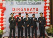 Wali Kota Payakumbuh: Pidato Kenegaraan Jadi Pijakan Sinkronkan Pembangunan Daerah 10 Wali Kota Zulmaeta foto bersama usai mengikuti penyampaian Pidato Kenegaraan Presiden dalam rangka HUT ke-81 Kemerdekaan RI pada Rapat Paripurna DPRD Kota Payakumbuh