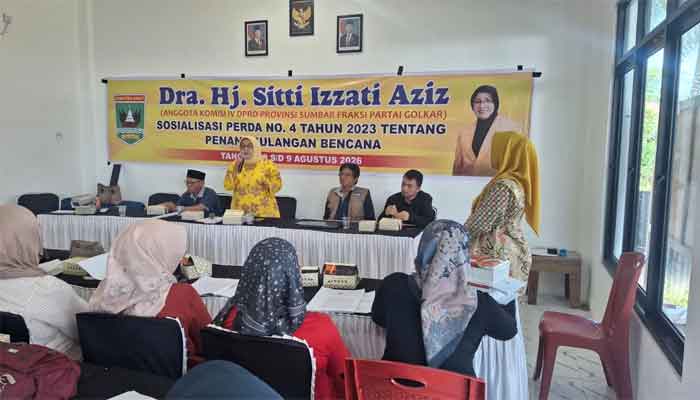 Sosialisasikan Perda Penanggulangan Bencana, Sitti Izzati Aziz Dorong Warga Ketaping Perkuat Kesiapsiagaan 1 Anggota Komisi IV DPRD Sumbar, Sitti Izzati Aziz Sosialisasikan Perda Penanggulangan Bencana di Nagari Ketaping, Kecamatan Batang Anai, Kabupaten Padang Pariaman