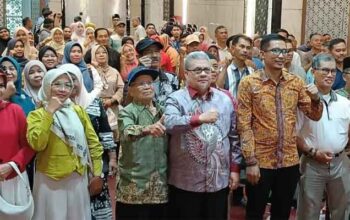 Sosialisasi Perda, Ketua DPRD Sumbar Ajak Pemerintah dan Masyarakat Kolaborasi Ciptakan Lingkungan Aman dan Kondusif 1 Ketua DPRD Sumatera Barat Muhidi dalam Sosialisasi Perda Sumbar Nomor 5 Tahun 2020 tentang Ketenteraman, Ketertiban Umum, dan Perlindungan Masyarakat