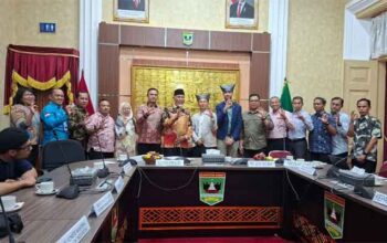 Pemprov Sumbar dan Pemkab Sijunjung Bertemu Tim Evaluator Aspiring UNESCO Global Geopark 3 Pemprov Sumbar dan Pemkab Sijunjung Bertemu Tim Evaluator Aspiring UNESCO Global Geopark