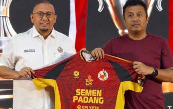 Wagub Sumbar Apresiasi Jersey Baru Semen Padang FC yang Sarat Identitas Minangkabau