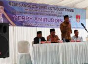 Anggota DPRD Bukittinggi Yerry Amiruddin Reses Perorangan di Pakan Labuah 9 Anggota DPRD Bukittinggi Yerry Amiruddin Reses Perorangan di Pakan Labuah
