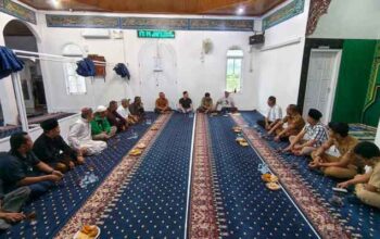 Anggota DPRD Kota Bukittinggi, Yerry Amiruddin, gelar audiensi terkait pengadaan fasilitas umum bersama masyarakat Perumahan Bukittinggi Indah (PBI), Kelurahan Pakan Labuah, Kecamatan Aur Birugo Tigo Baleh (ABTB)