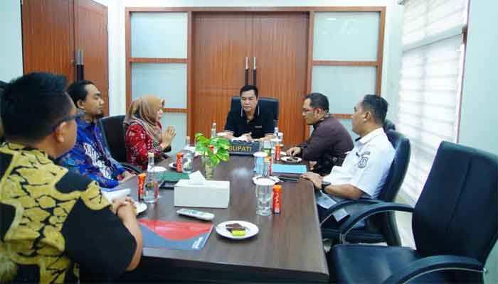 Bupati Muba, HM Toha Tohet menerima jajaran PT Telkom Indonesia (Persero) Tbk Wilayah Sumbagsel dan Telkomsel Enterprise di Kantor Perwakilan Musi Banyuasin, Palembang
