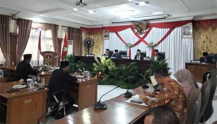 Tutup Tahun Sidang 2025-2026, DPRD Kota Bukittinggi Buka Tahun Sidang 2026-2027 4 Laporan kinerja DPRD Kota Bukittinggi tahun sidang 2025-2026